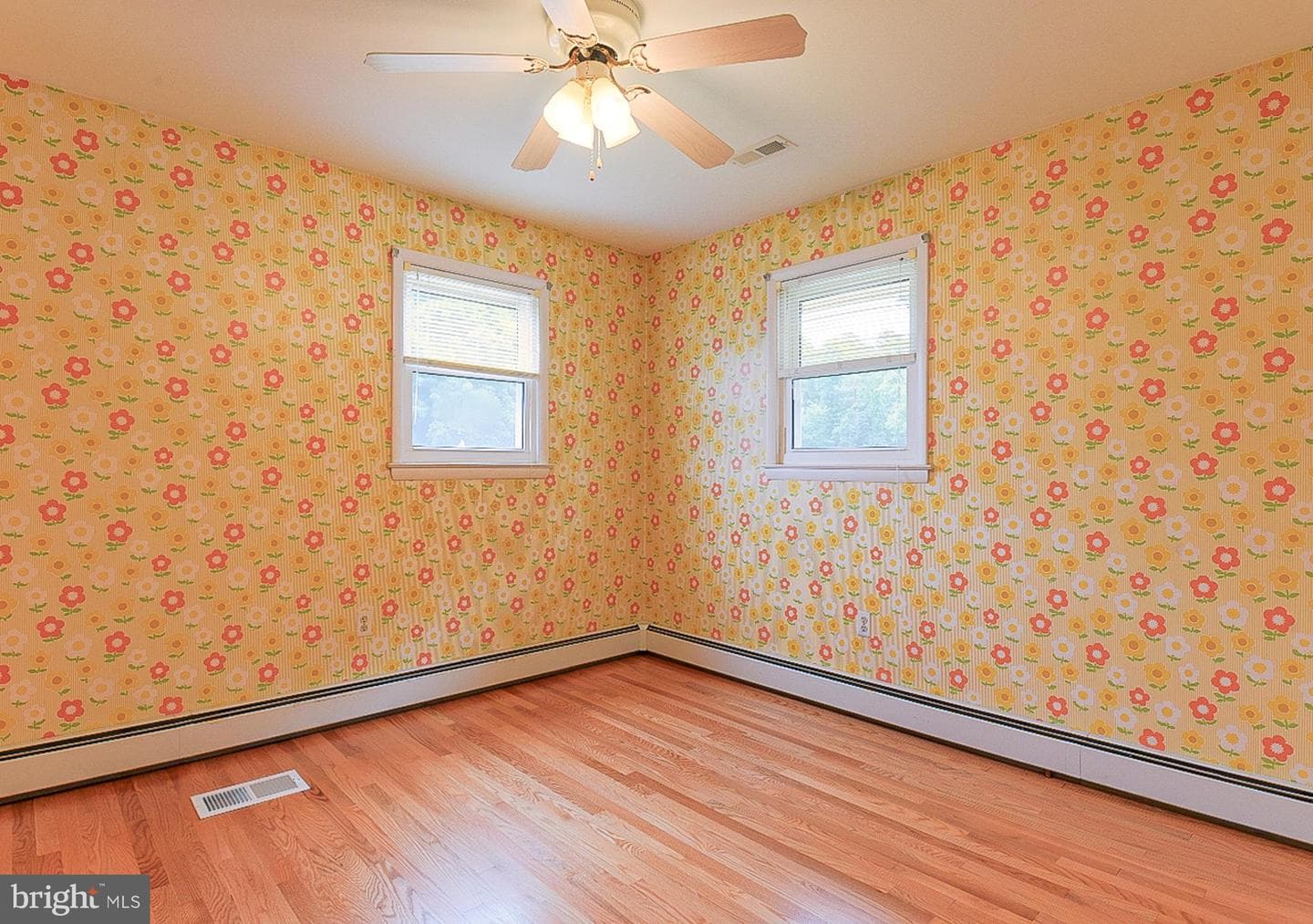313 Wayne Avenue photo 25