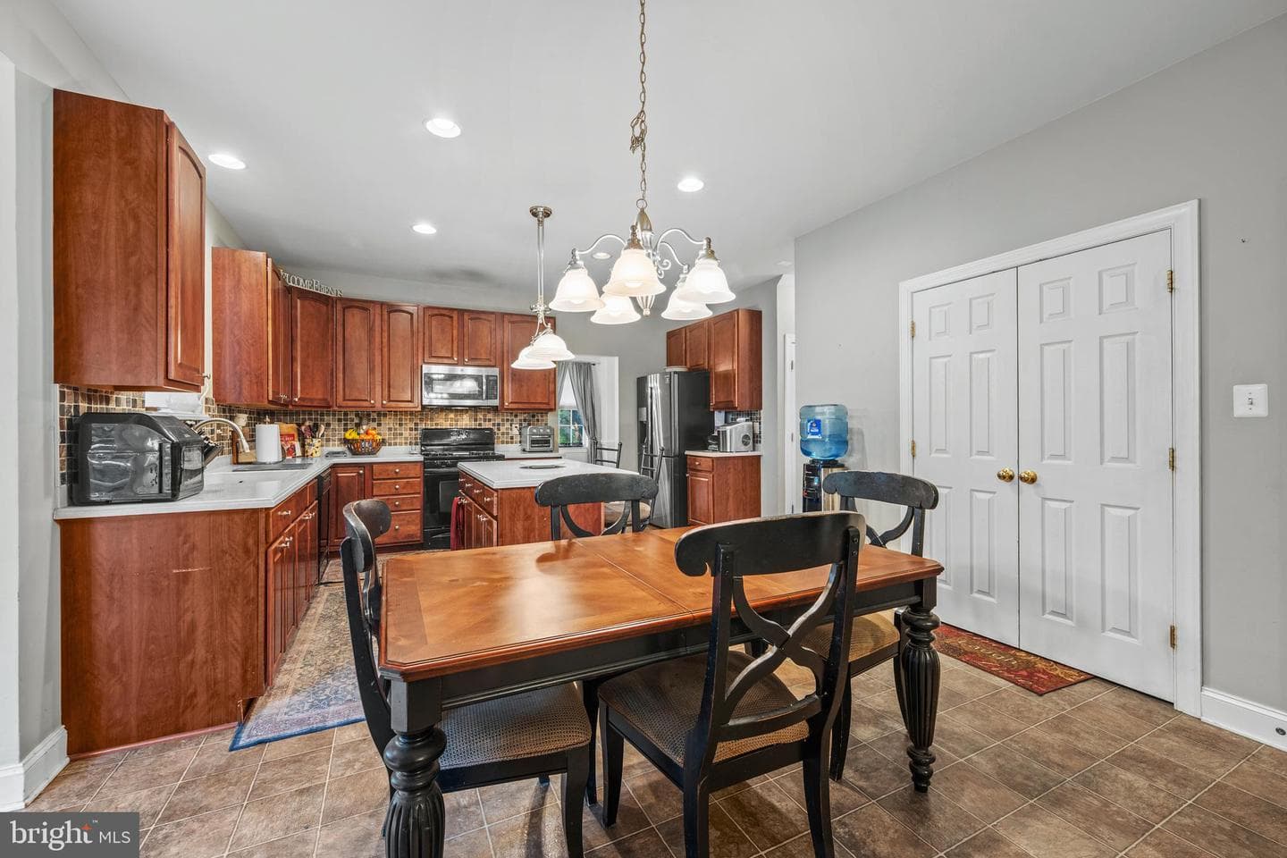 2805 Ridgeleigh Court photo 13