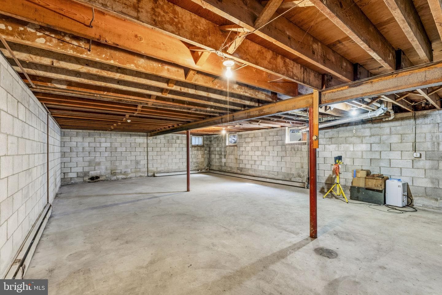 5049 Braddock Road photo 36