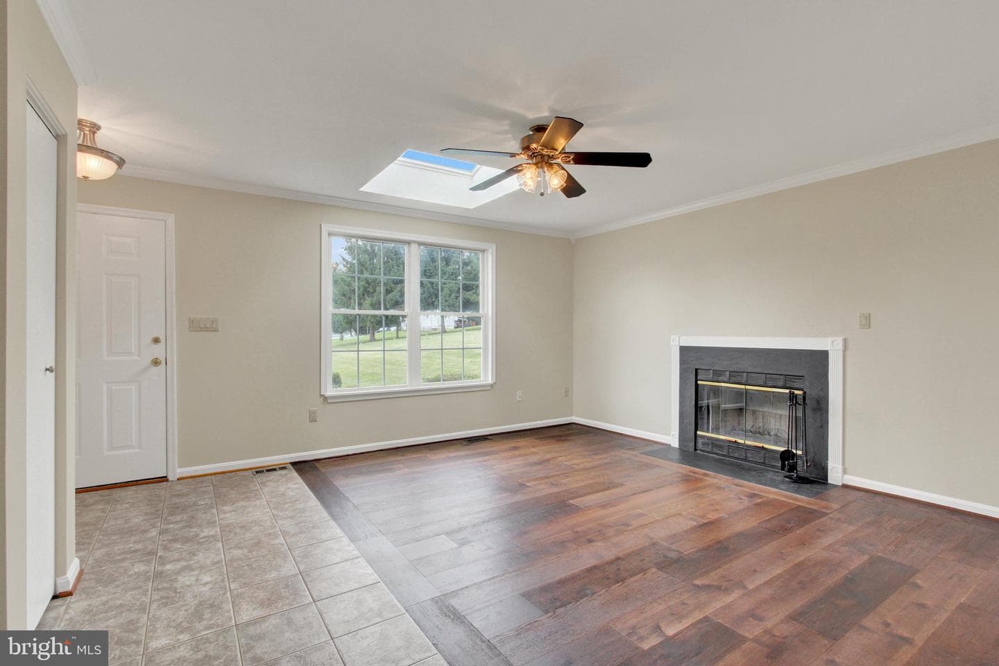 4724 Trail Court photo 5