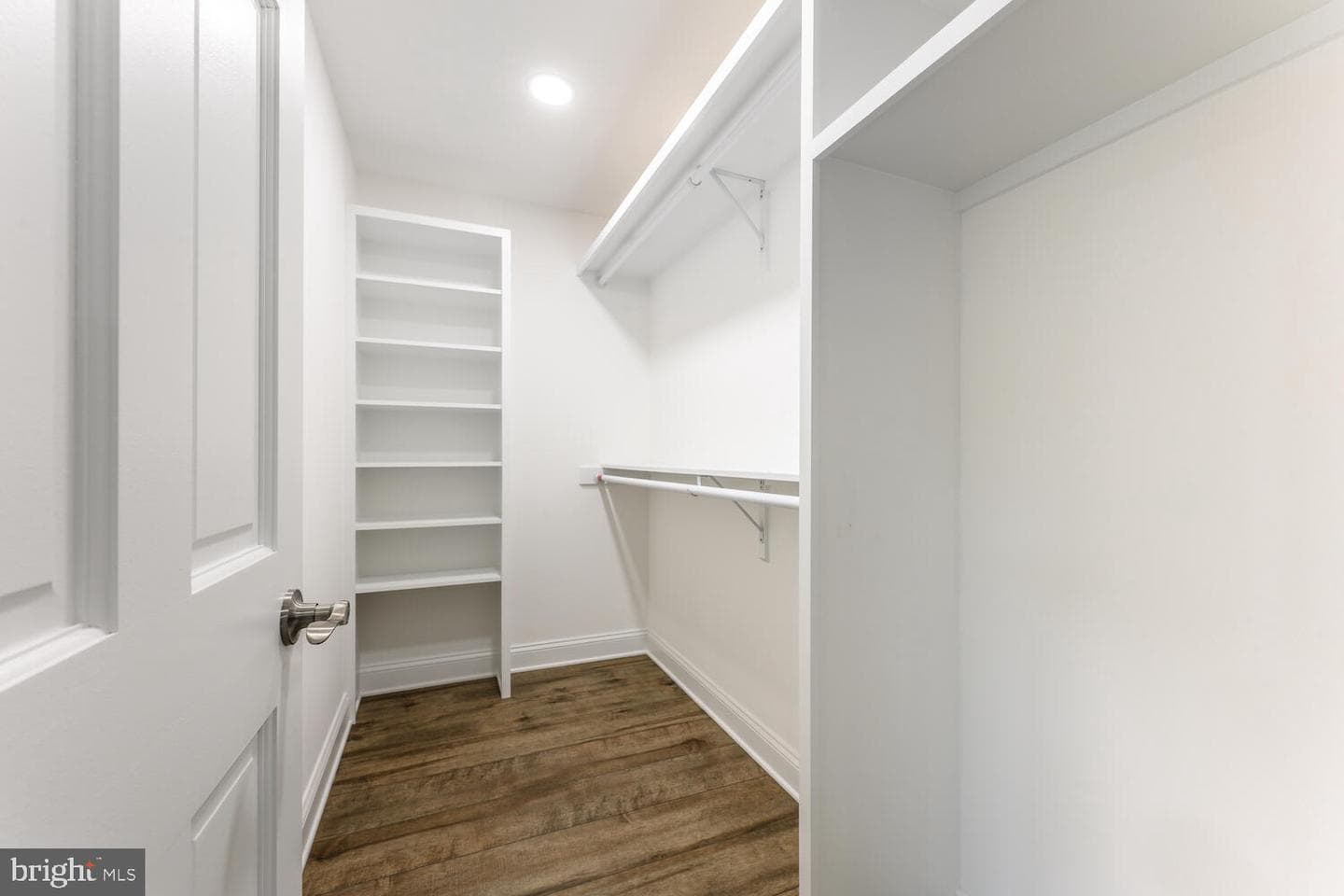 405 Collins Avenue photo 19