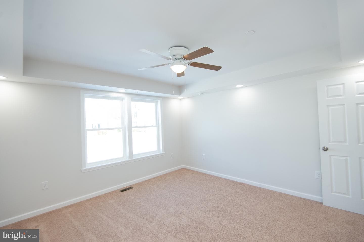 107 Railroad Avenue photo 19