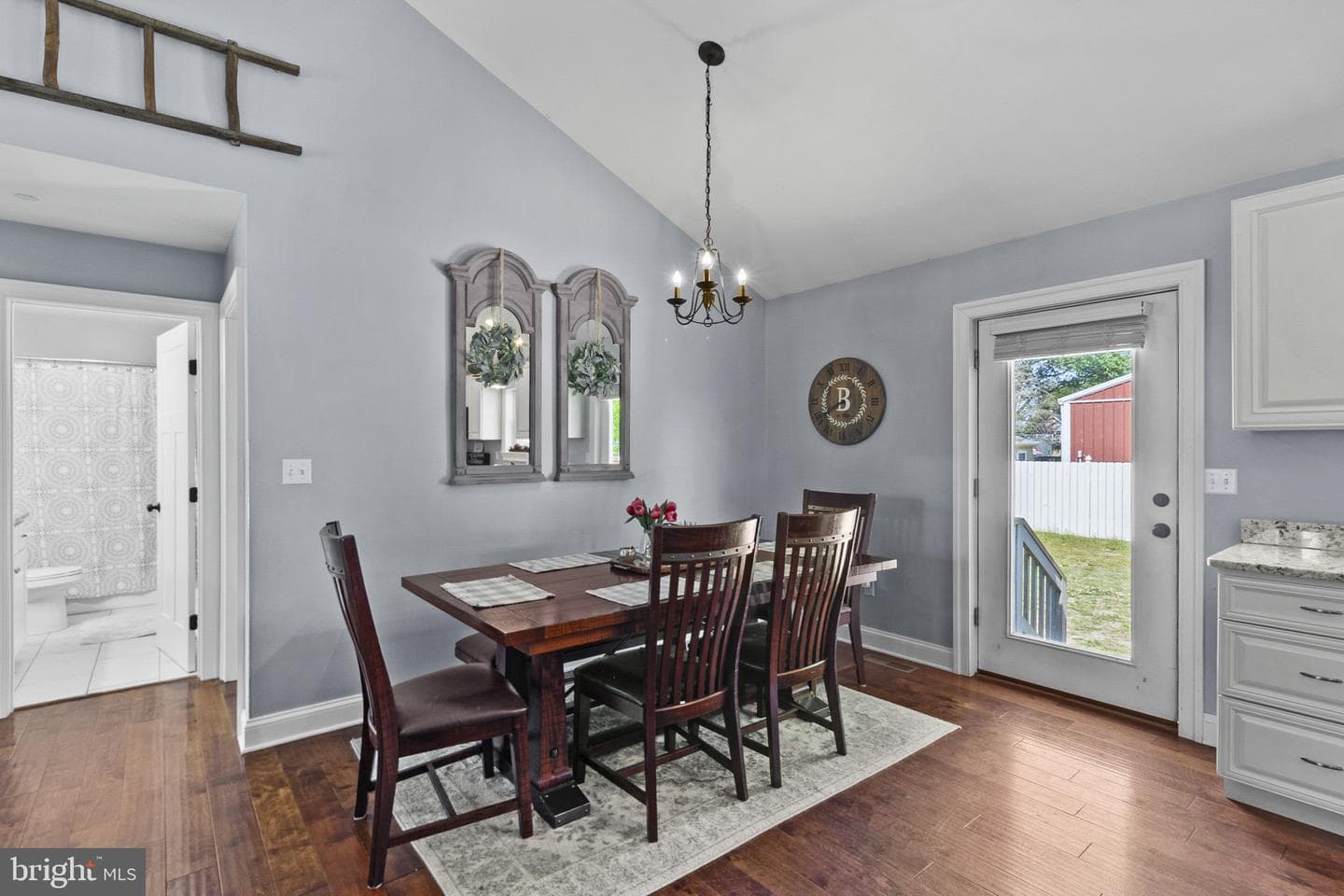 102 Barnes Court photo 10