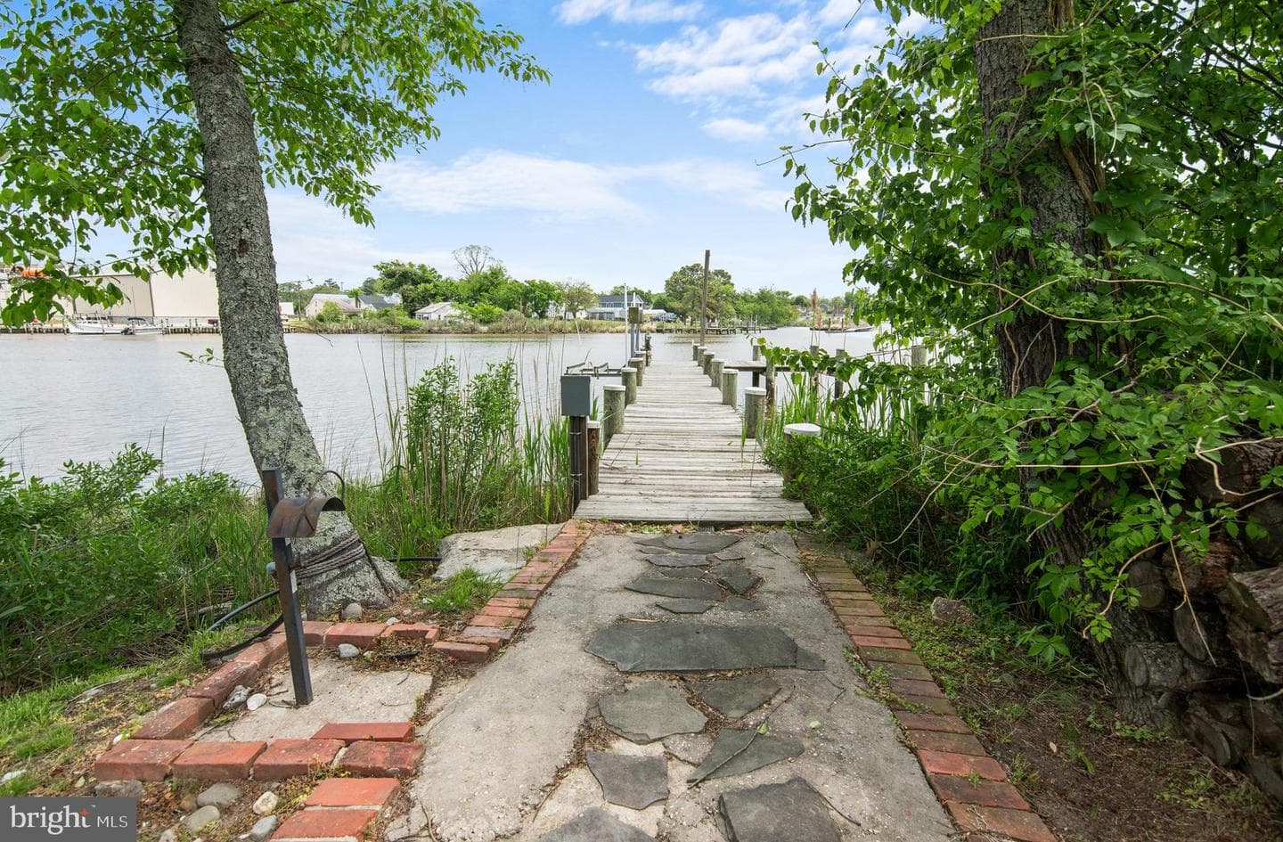 6011 Sunnyside Court photo 47