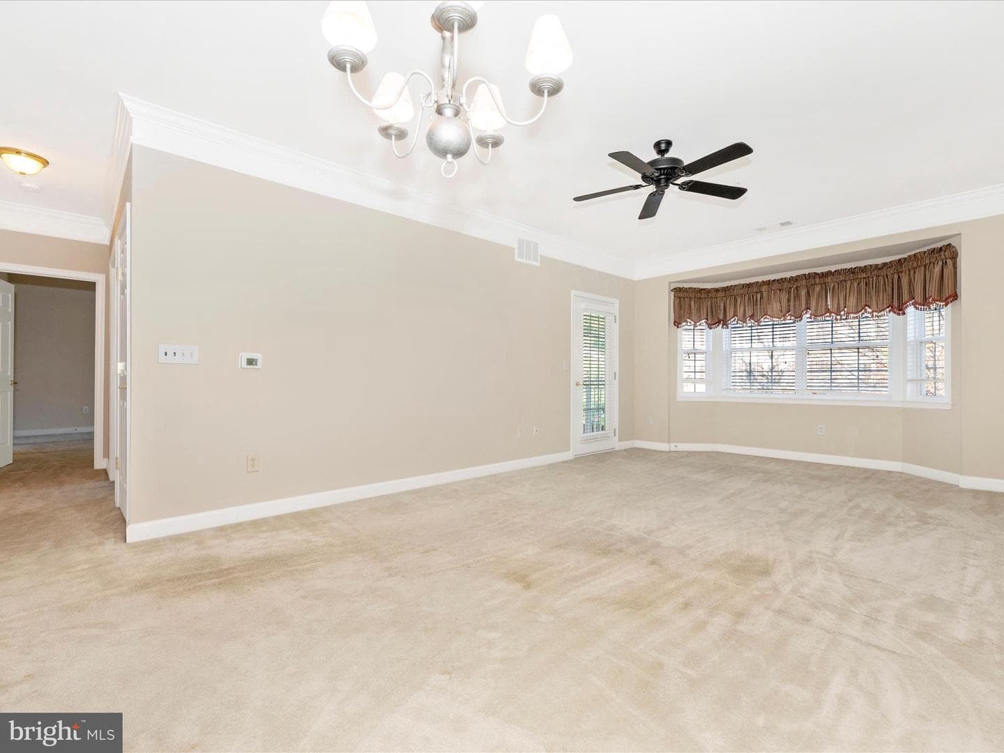 120 Burgess Hill Way #207 photo 14