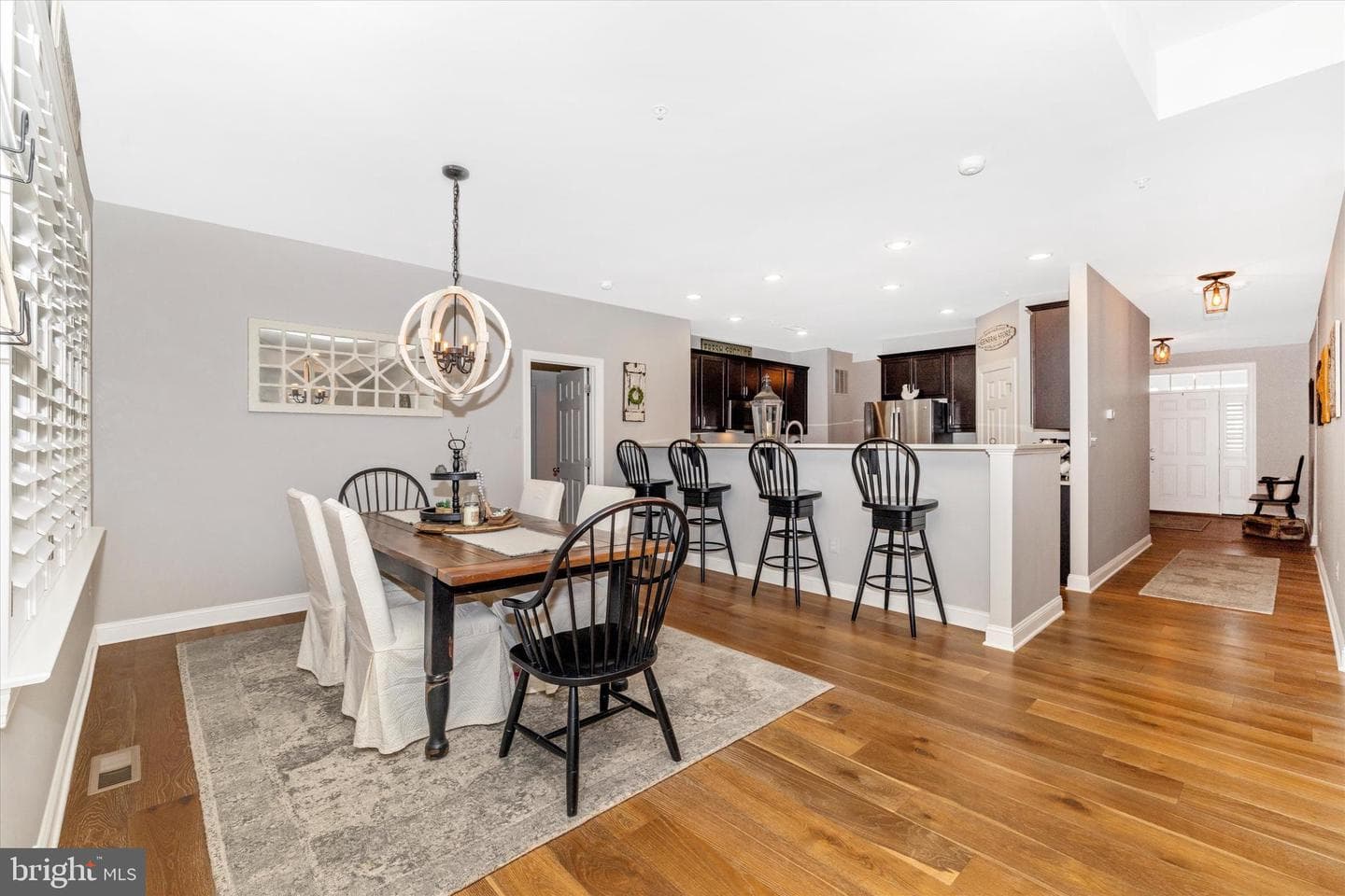 520 Isaac Russell Street photo 9