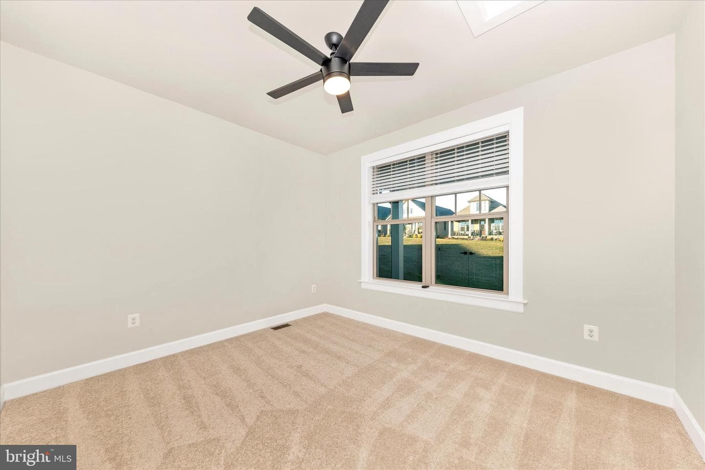 413 Bucklebury Lane photo 29