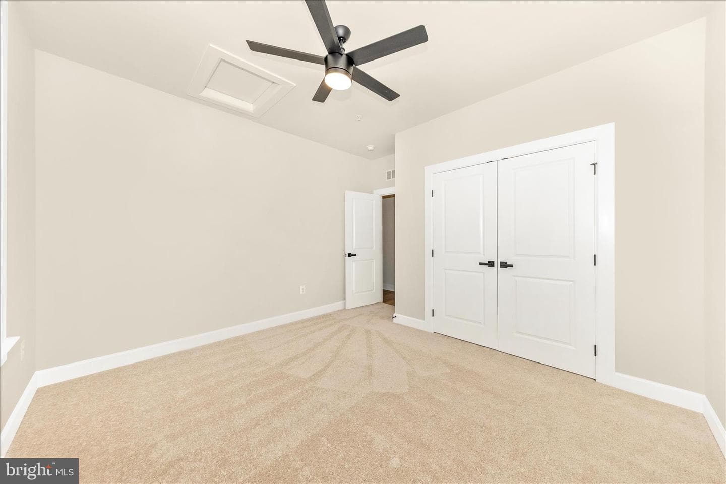 413 Bucklebury Lane photo 31