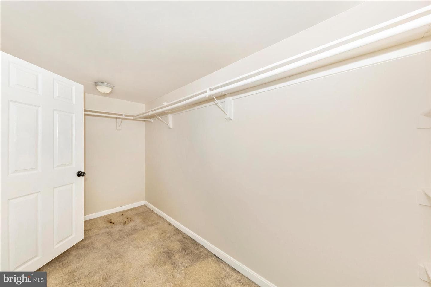 230 Knoxville Road photo 15