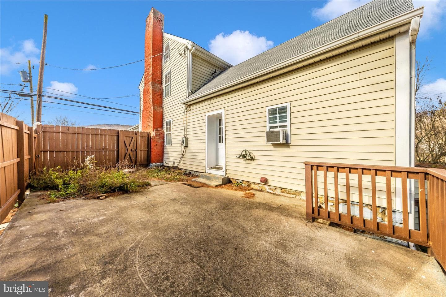 230 Knoxville Road photo 43