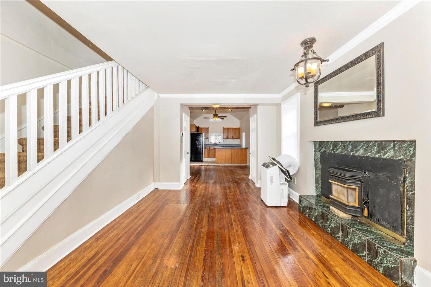 230 Knoxville Road photo 5