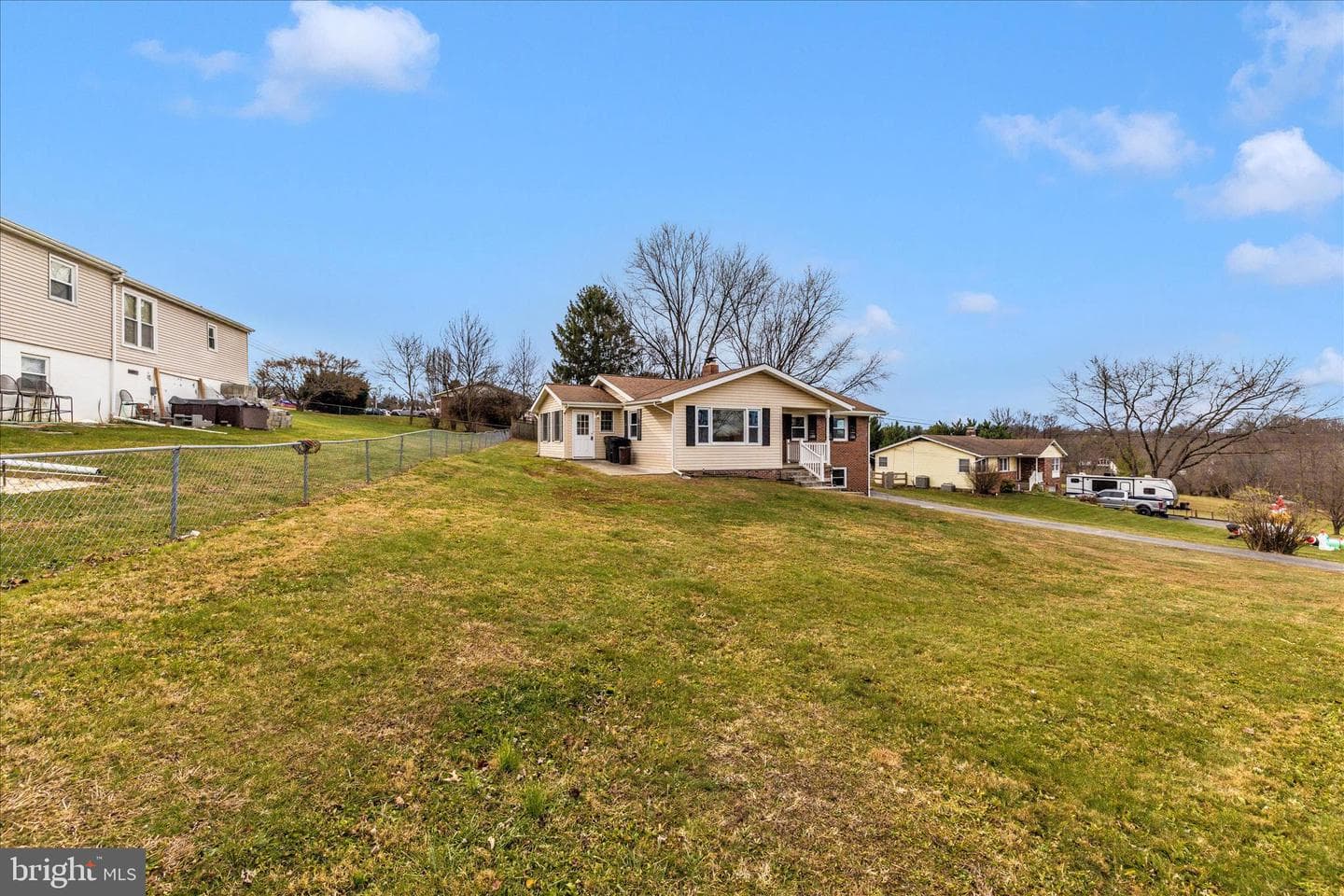 10223 Liberty Road photo 39