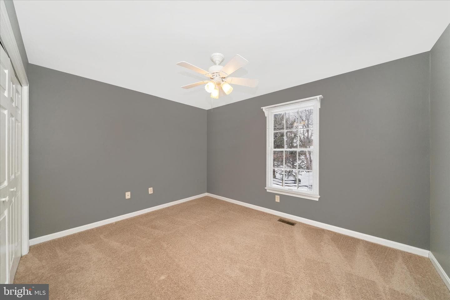 2181 E Greenleaf Drive photo 26