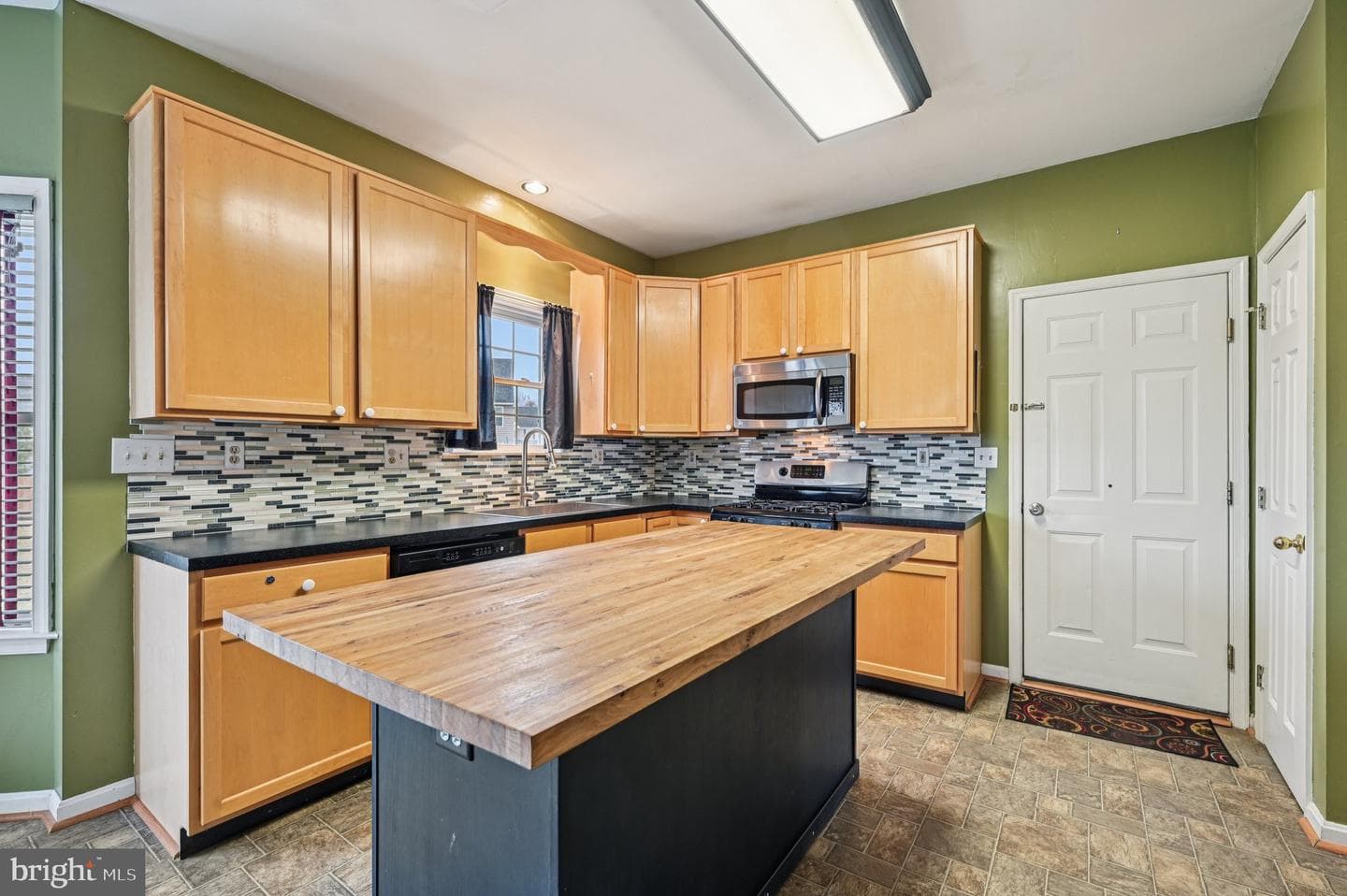 8908 Broad Branch Court photo 21