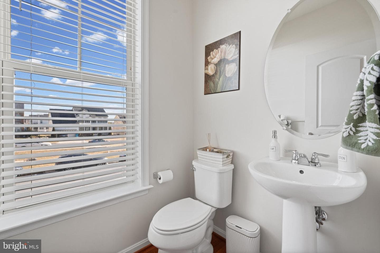4735 Verdana Loop photo 11
