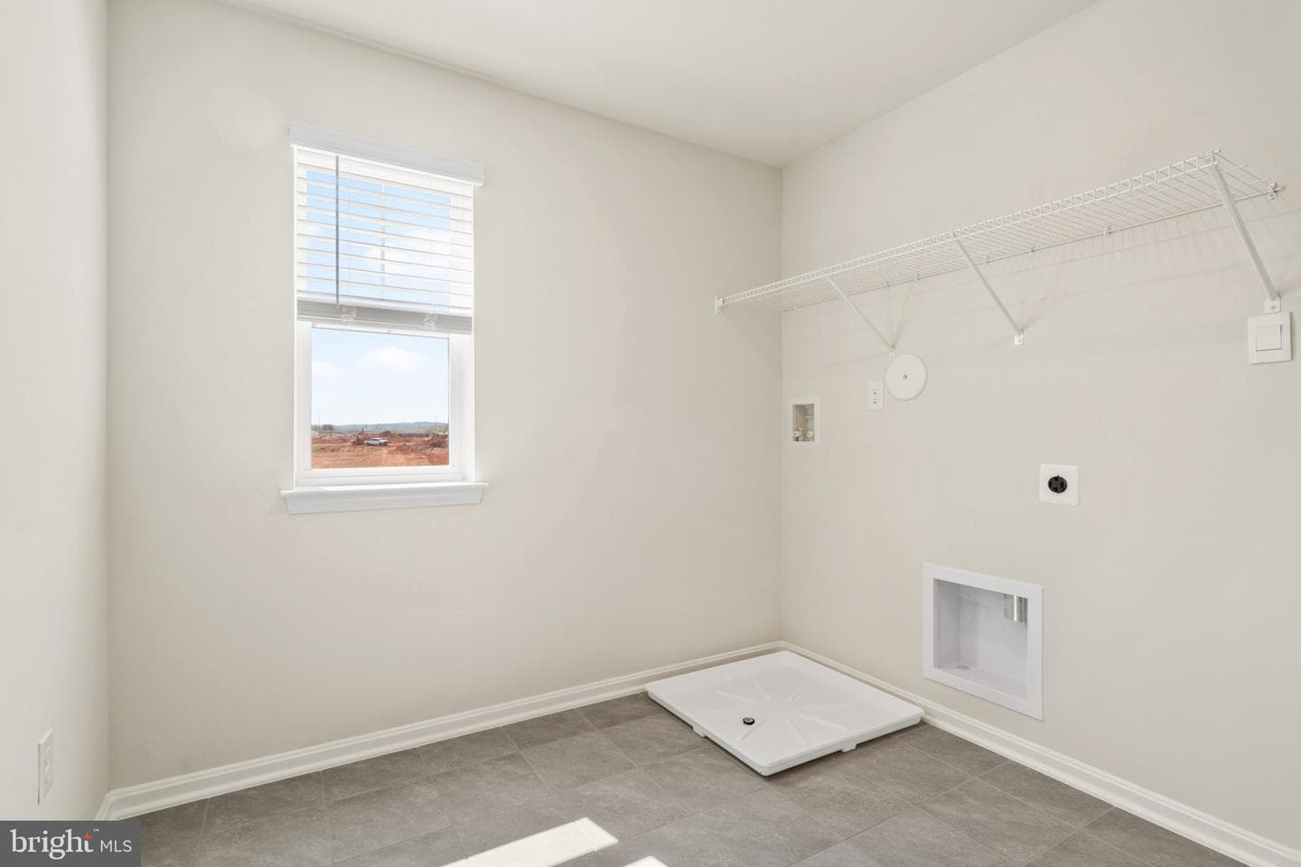 455 Ensemble Way photo 30