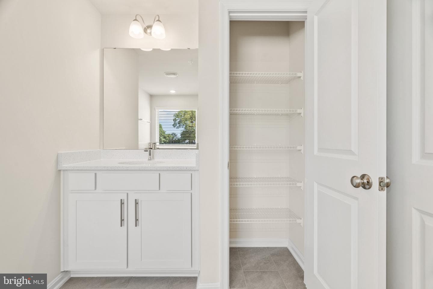 455 Ensemble Way photo 47