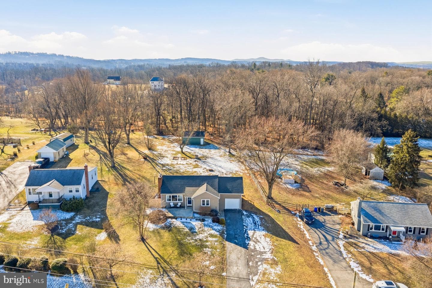 9424 Gas House Pike photo 3