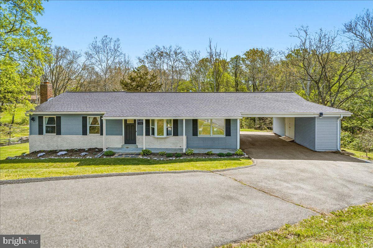 4389 Moleton Drive