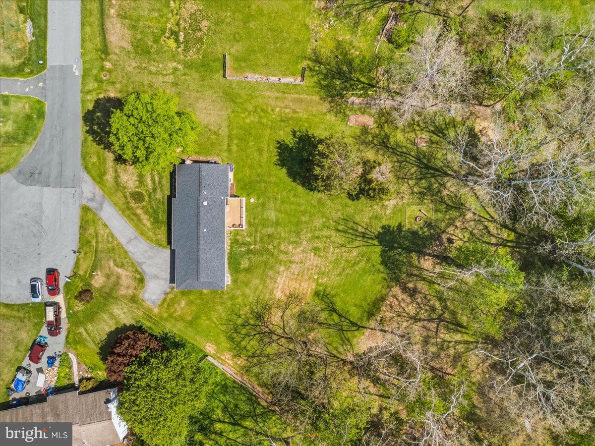 4389 Moleton Drive photo 72