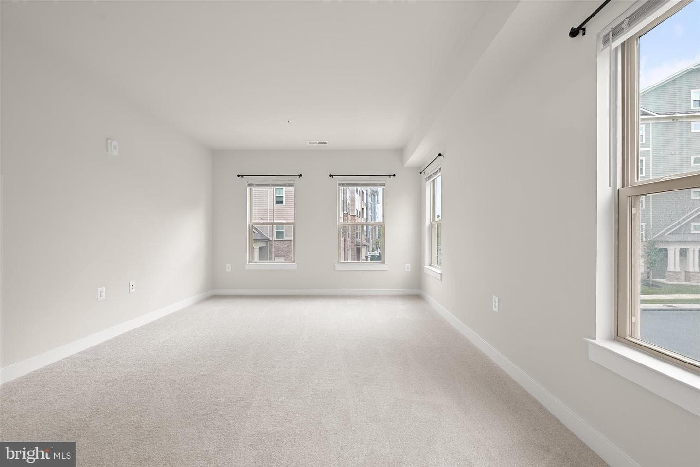 3422 Angelica Way #103 photo 25