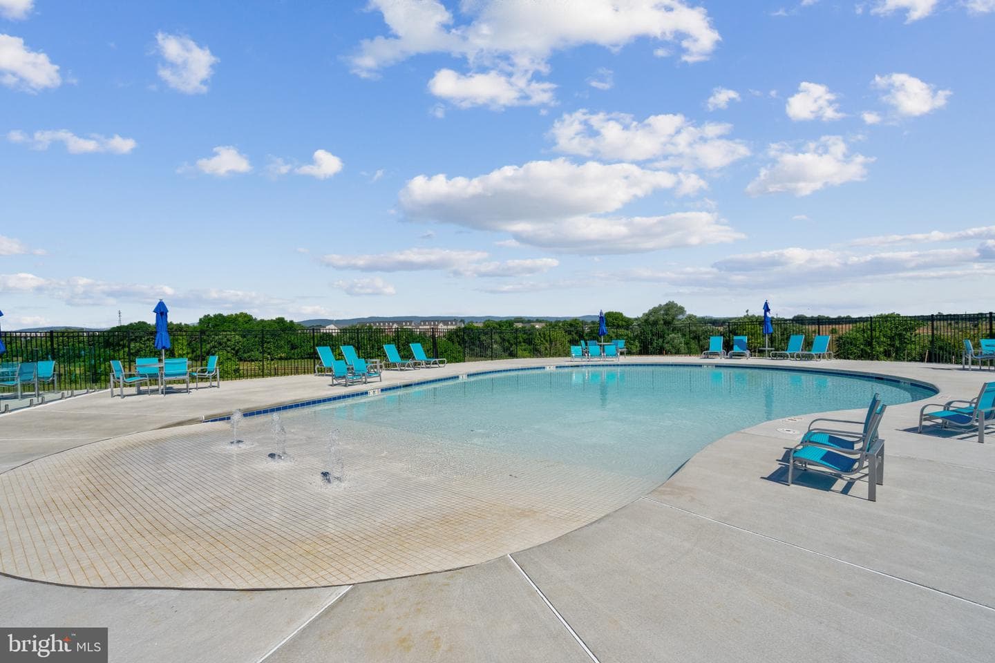 417 Ensemble Way photo 48