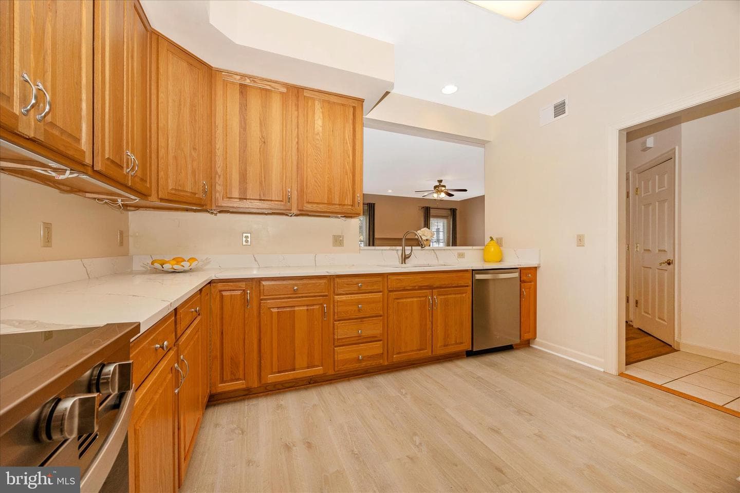 1 Keller Lane photo 10