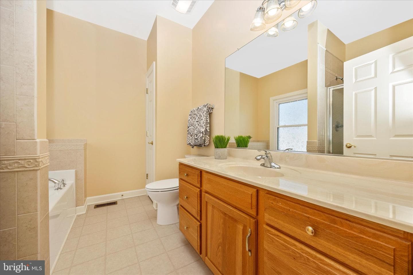 1 Keller Lane photo 22