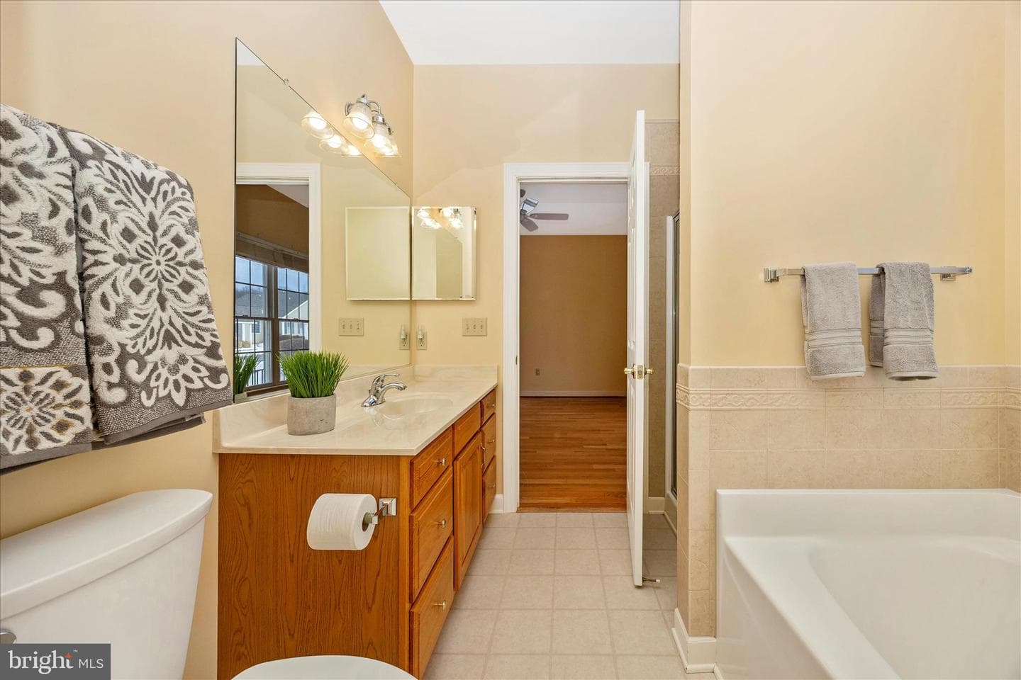 1 Keller Lane photo 23