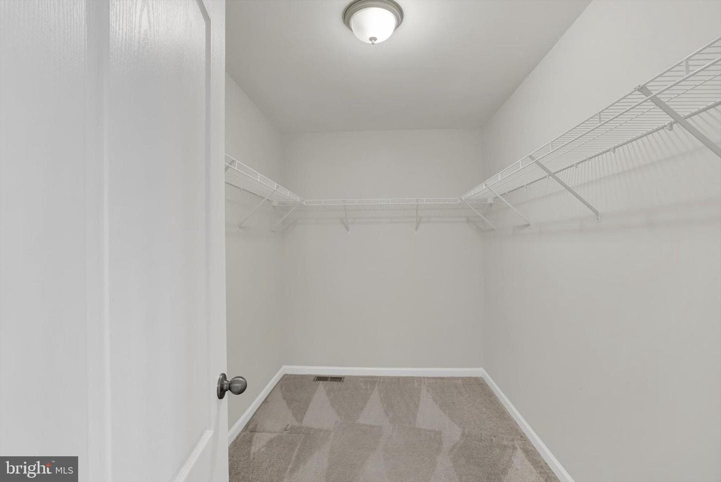 1320 Monocacy Crossing Parkway photo 21