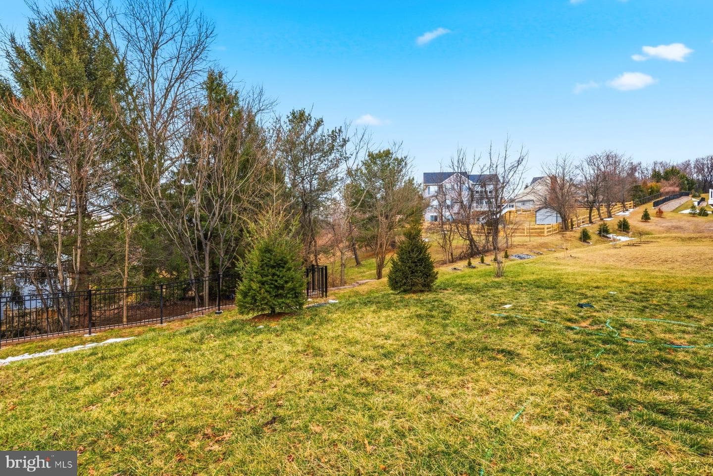 2758 Hillfield Drive photo 47