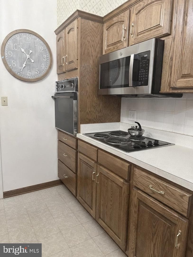 7321 Parkview Drive photo 6