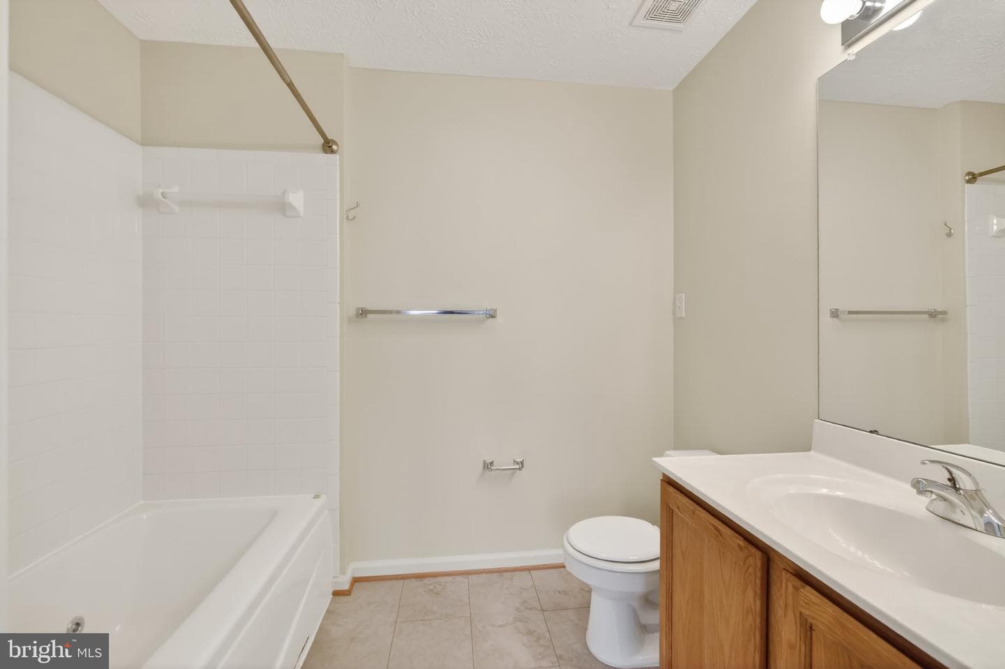 6409 Weatherby Court #m photo 14