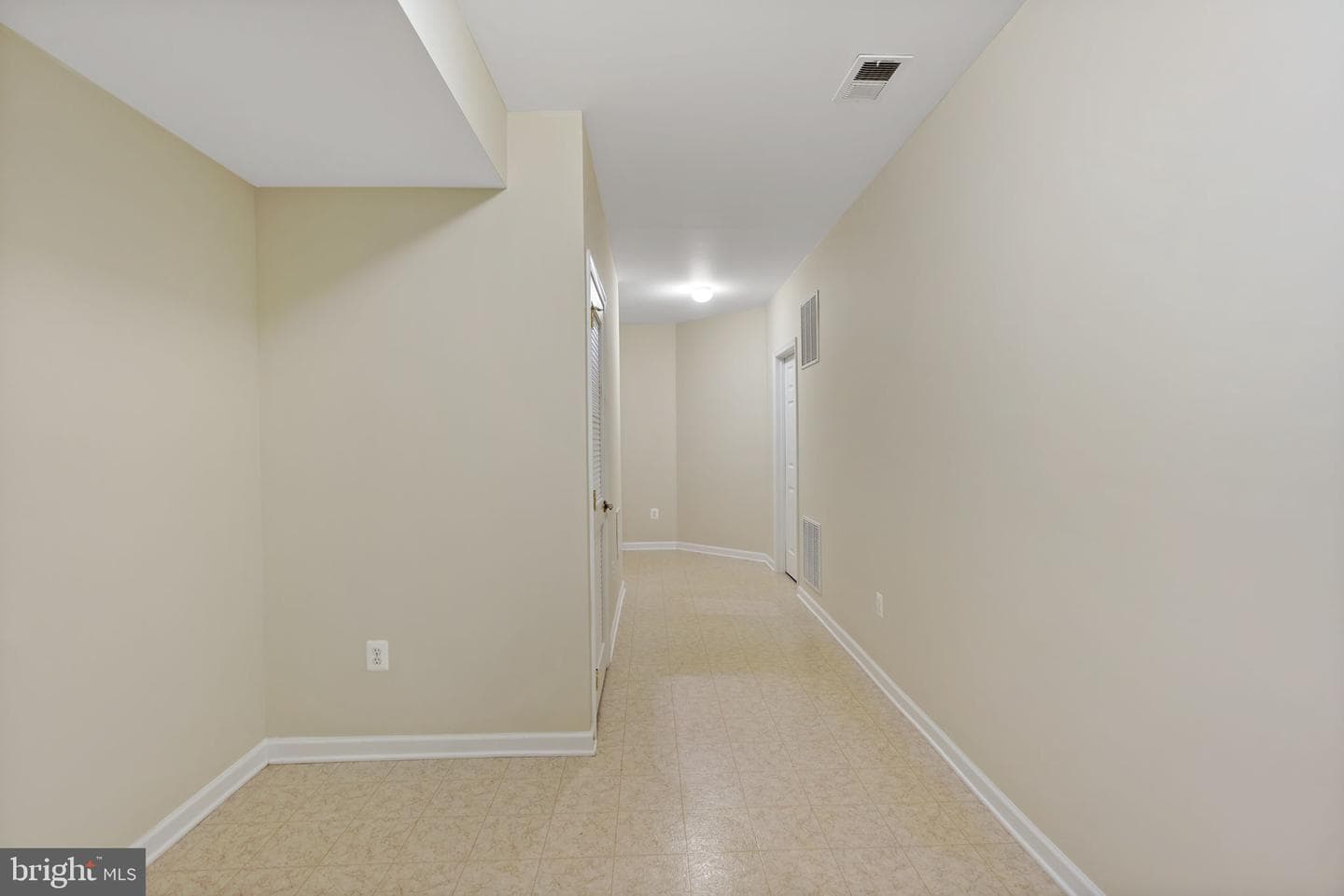 1501 Mohican Court photo 75