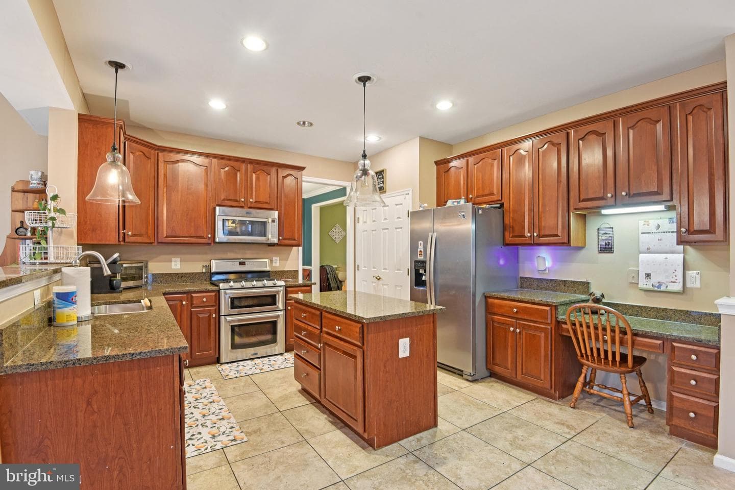 6369 Claridge Drive N photo 12