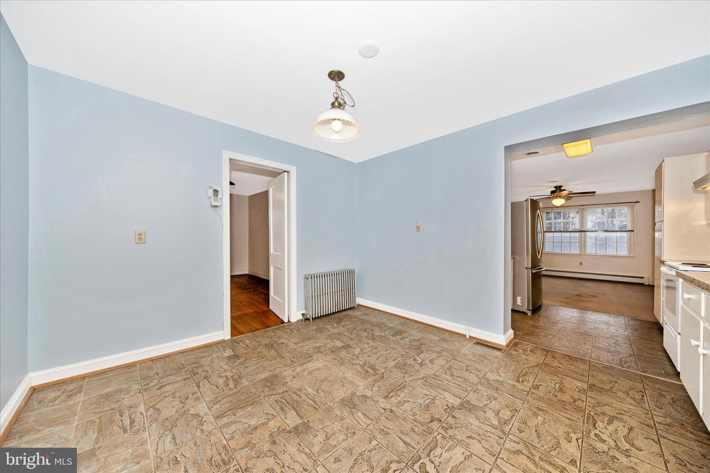 9 E 13th Street photo 14