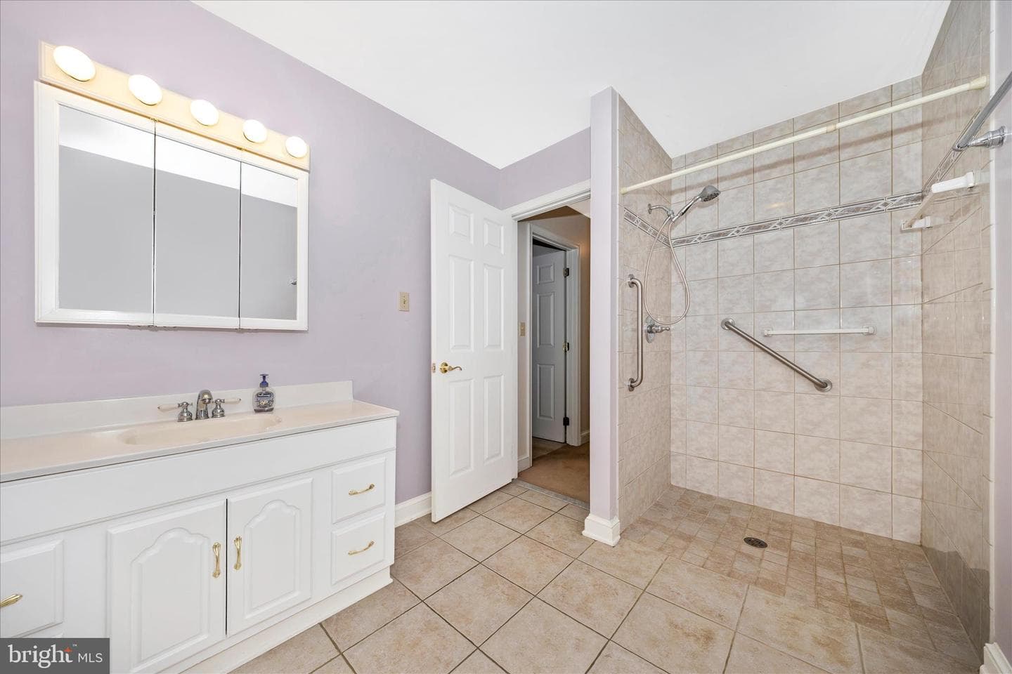 9 E 13th Street photo 19