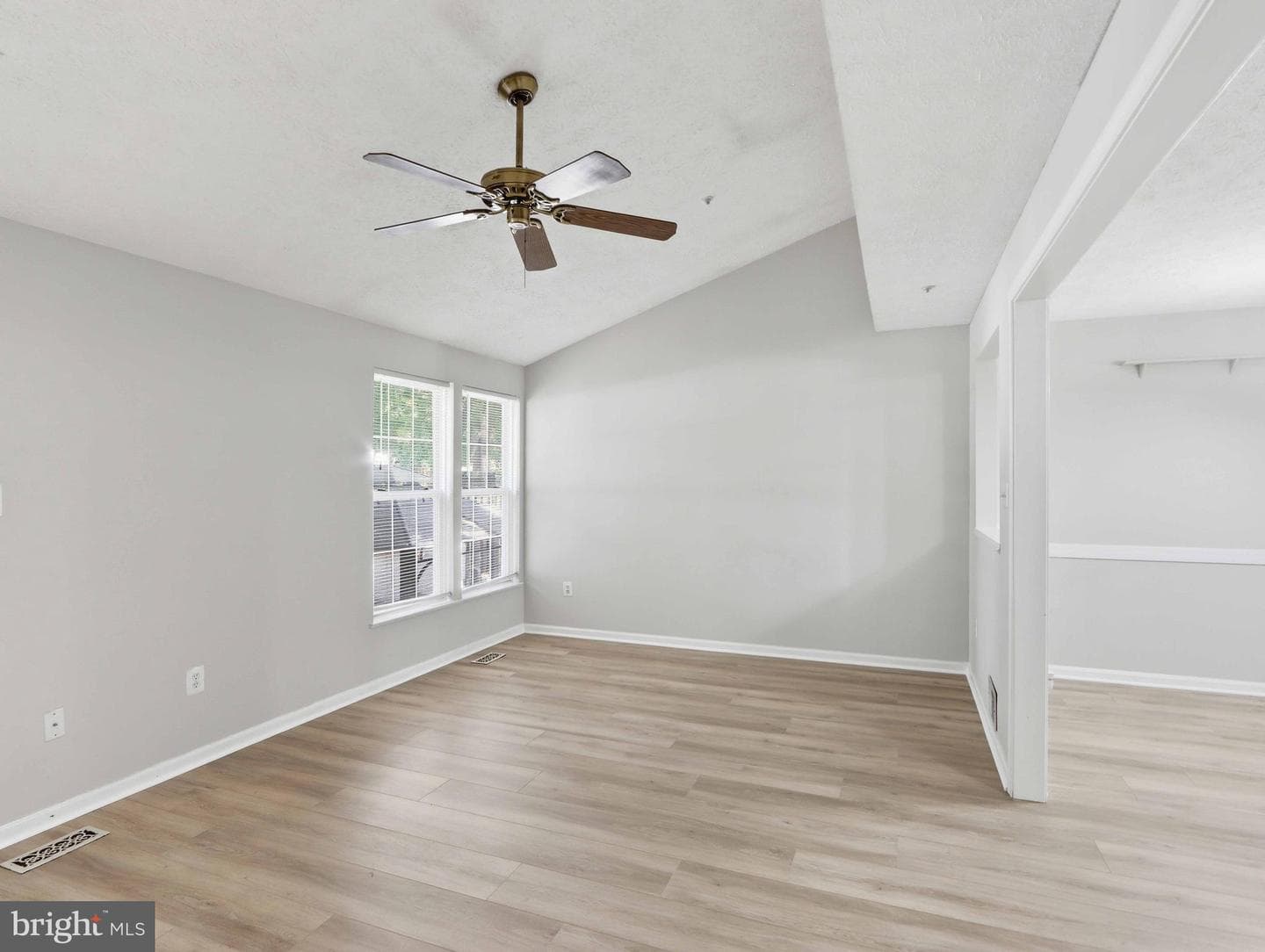 1601 Coopers Way photo 17
