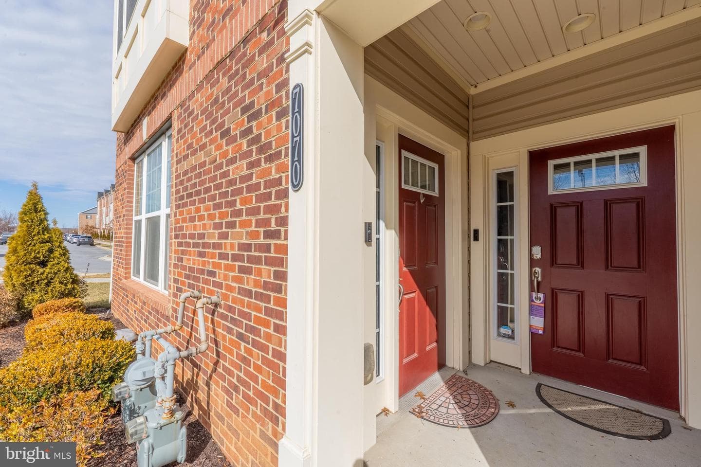 7070 Executive Way photo 39