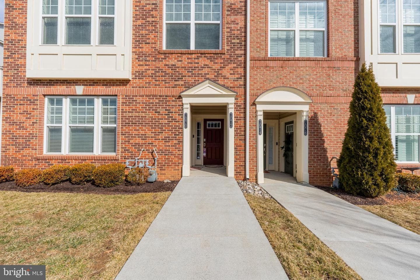 7070 Executive Way photo 40