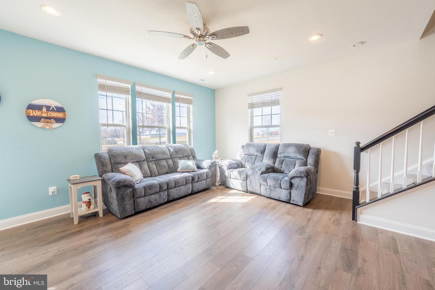 7070 Executive Way photo 6