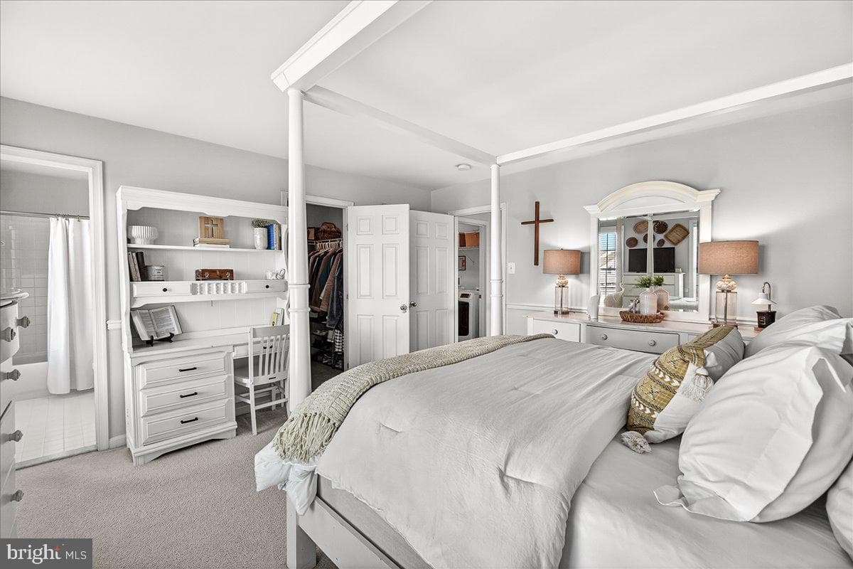 411 William Plummer Street photo 46