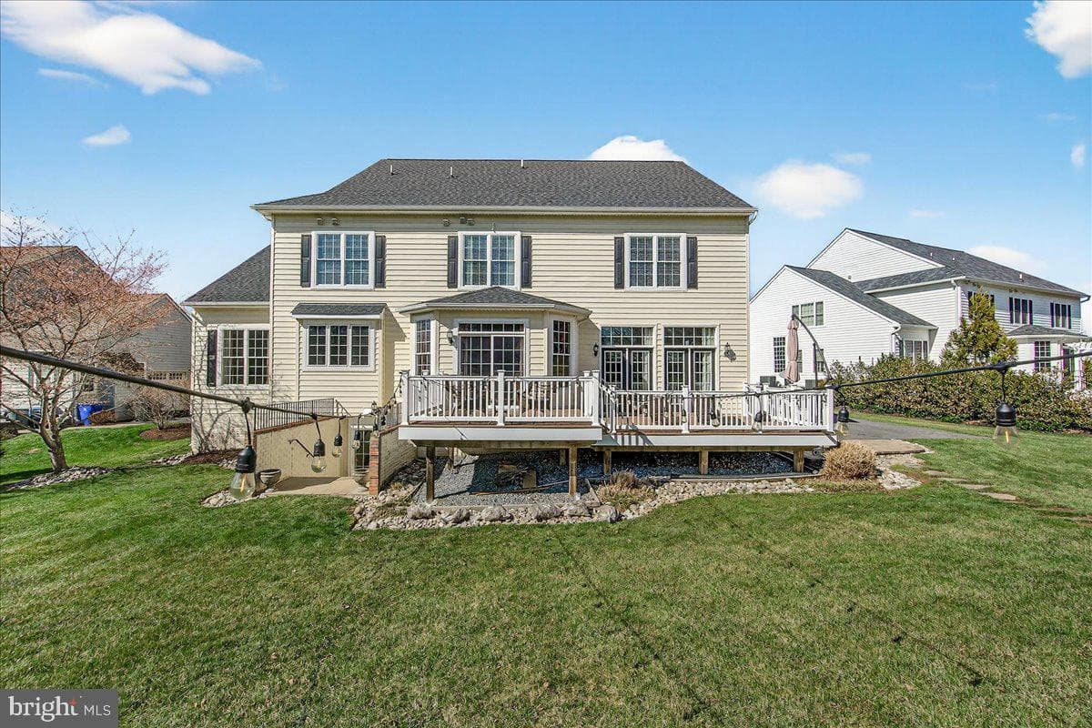 411 William Plummer Street photo 82