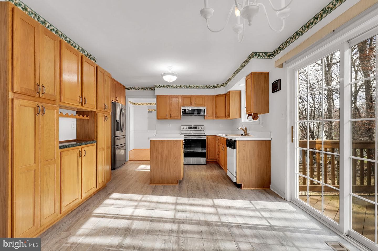 1229 Leafy Hollow photo 11