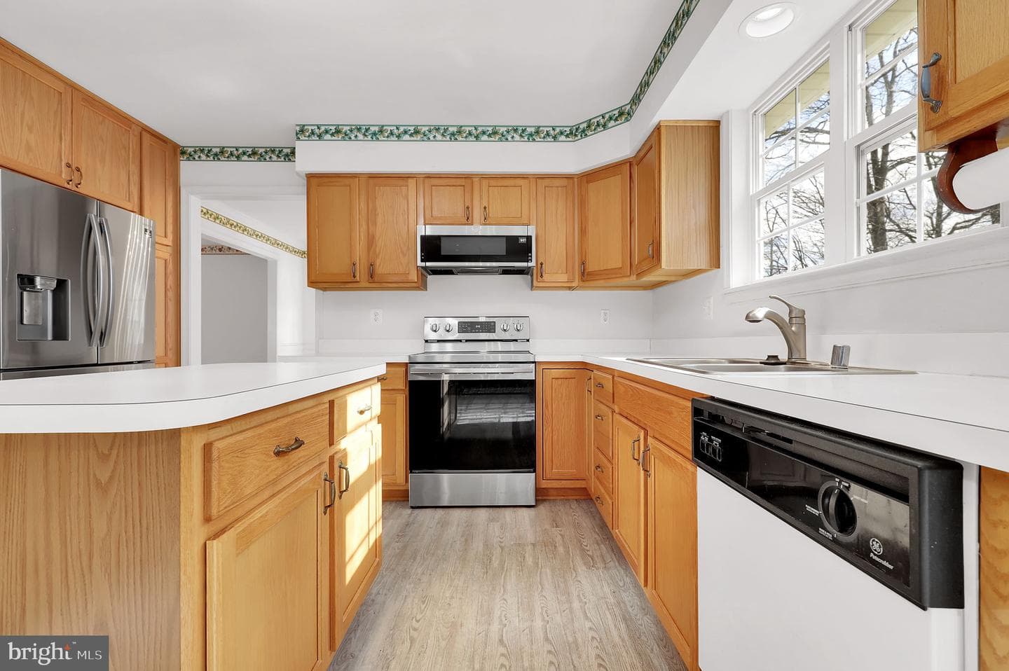 1229 Leafy Hollow photo 12