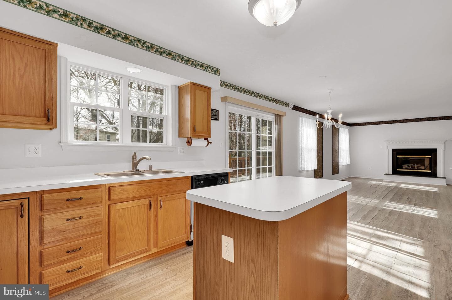 1229 Leafy Hollow photo 16