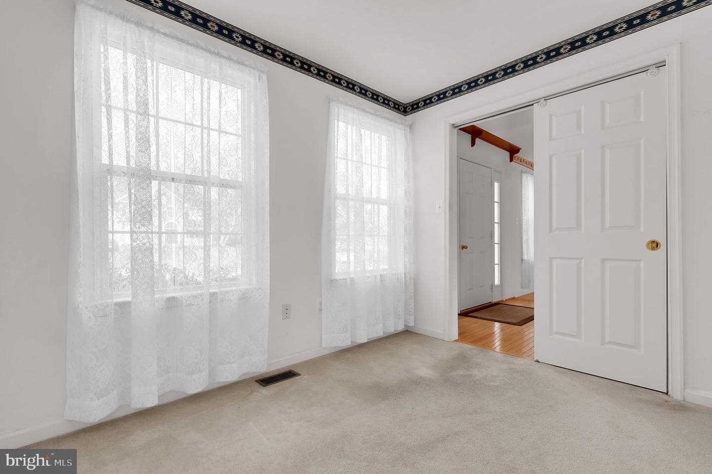 1229 Leafy Hollow photo 25
