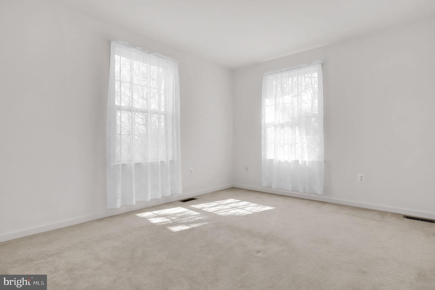 1229 Leafy Hollow photo 29