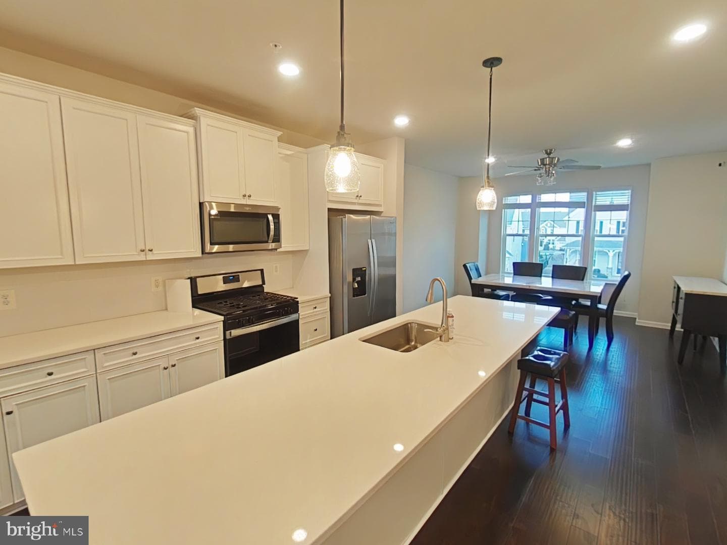 5652 Tallyn Hunt Place photo 2