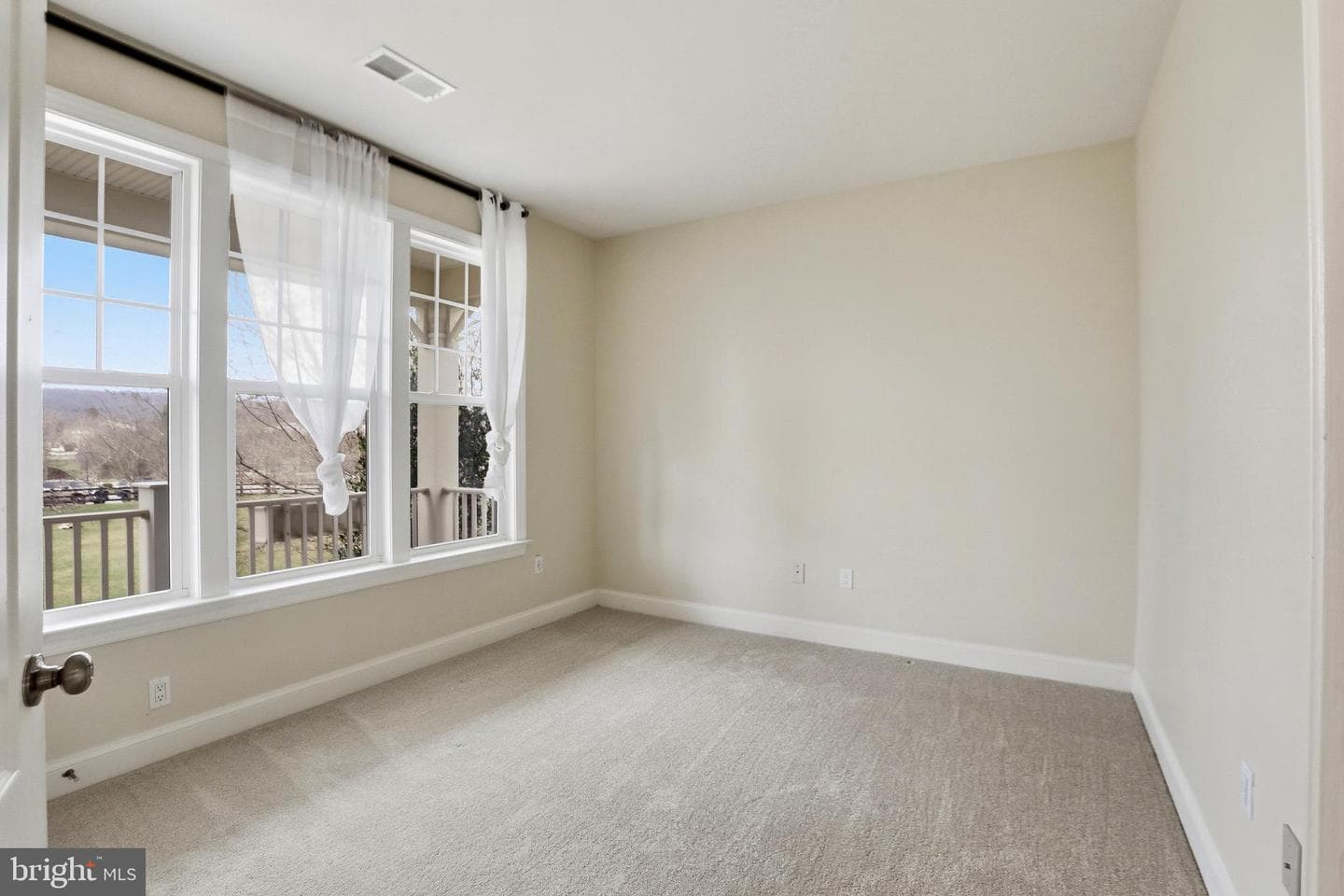 1414 Musgrove Alley photo 30